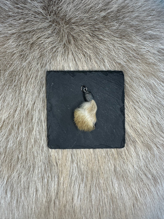 Anhänger Hasenkralle Nr. 4