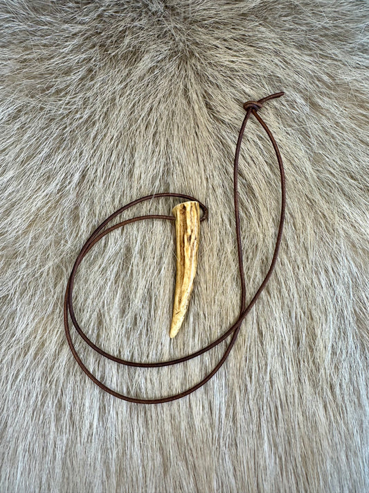 Rotwildgeweih Halsband Nr. 1