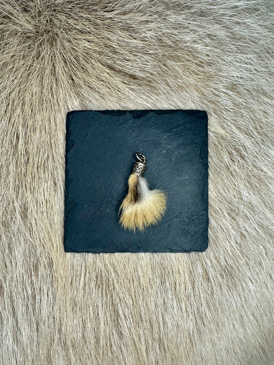 Anhänger Hasenkralle Nr. 1