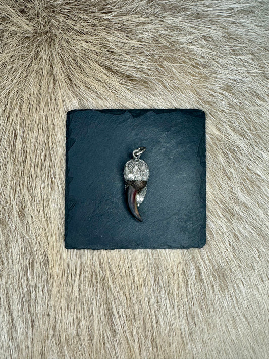 Anhänger Dachskralle Nr. 4